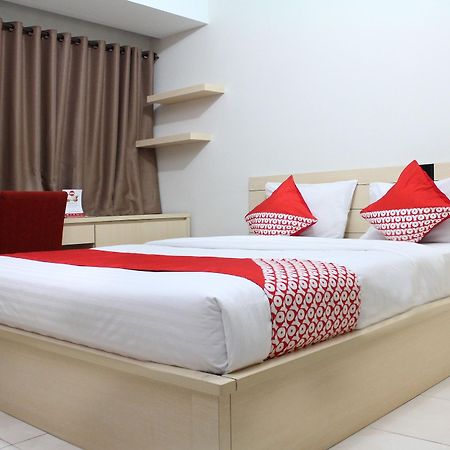 Oyo 266 Margonda Residence 5 Depok Exteriér fotografie